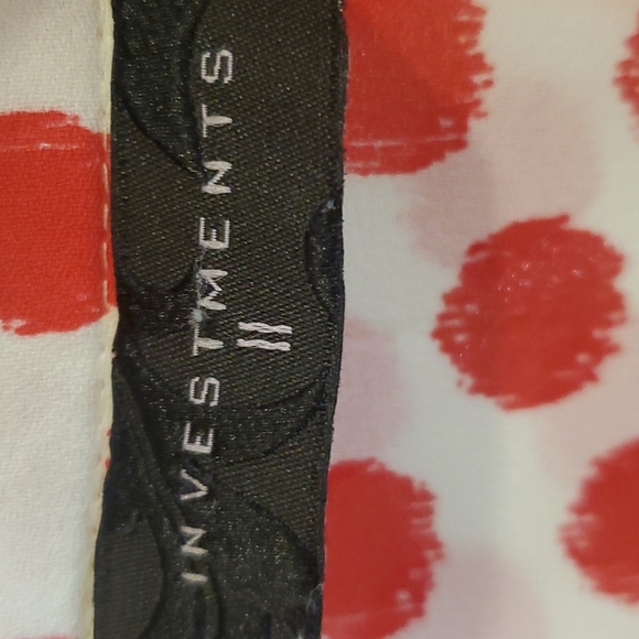 INVESTMENTS SIZE 1X BLOUSE ROLL UP SLEEVE. POLKA-DOT PRINT - Picture 4 of 11